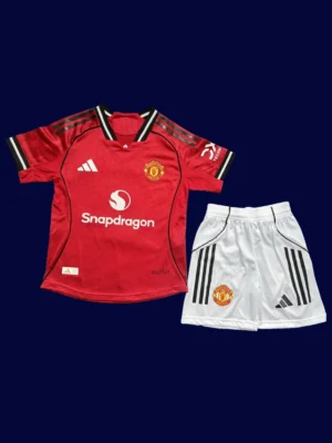 ManU 25/26 Kids Home Red Player Front, youth player-fit, breathable