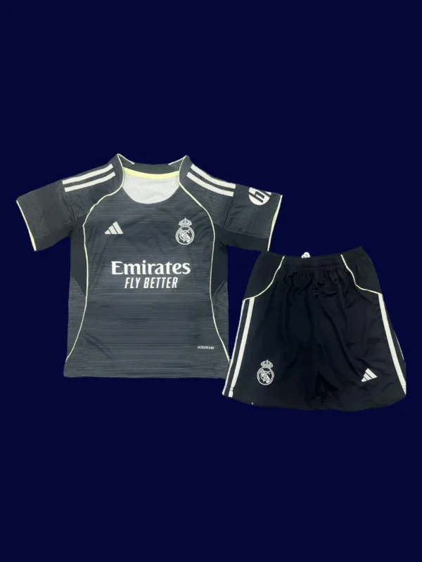 Real Madrid Away Black Kids kits 2526 Fans Version1 - KFCool – Football Jerseys & Soccer Kits Store Real Madrid Kids Away Front Fans 25/26 Black Kit