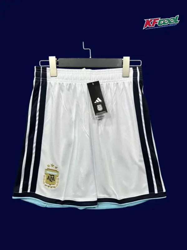 Argentina white shorts 26/27 fans front with elastic waist