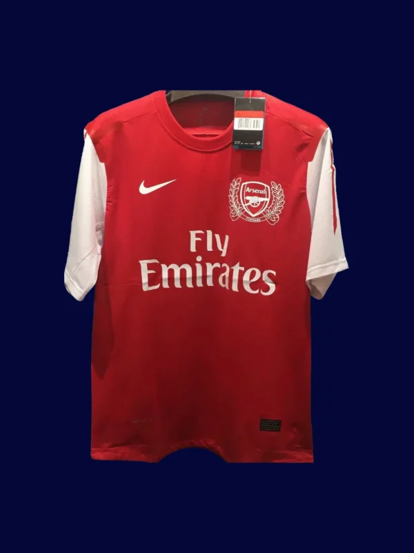 Arsenal 125Th Anniversary Retro Jersey 1112A - KFCool – Football Jerseys & Soccer Kits Store front view of 125th anniversary retro football jersey with commemorative detailing (11/12).