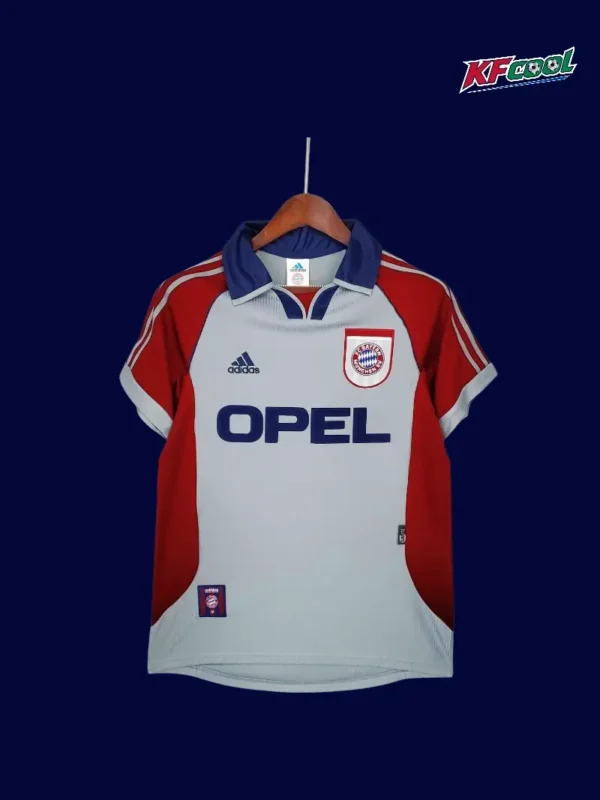 Bayern Munchen third classic retro jersey 1996/98 front red white vintage design