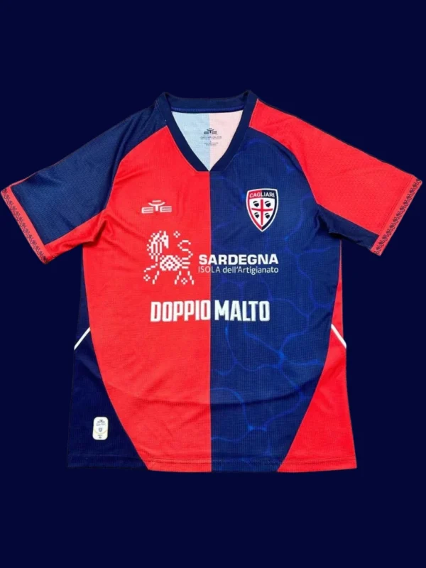Cagliari Home Jersey 25/26 Fans Version front with classic red-and-blue stripes and crest.