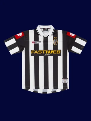 Del Piero #10 Juventus Home Retro Jersey 01/02