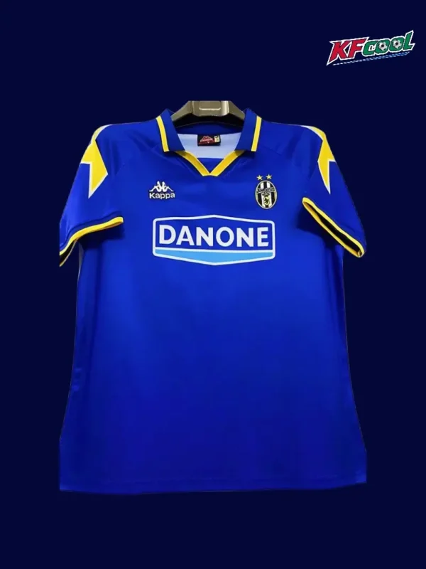Juventus Away Classic Retro Jersey 199495A - kfcool.com Juventus 1994 95 away classic retro jersey front with alternate retro colors
