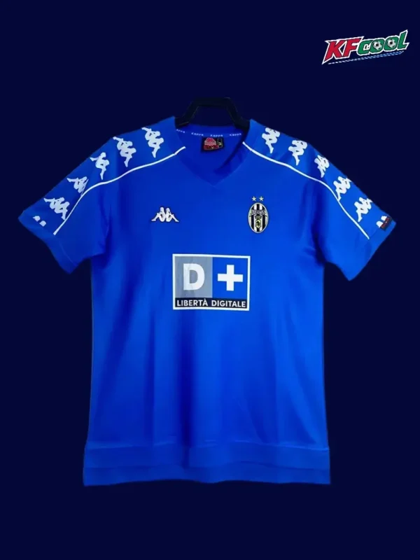 Juventus 1999 00 away classic retro jersey front with throwback away palette