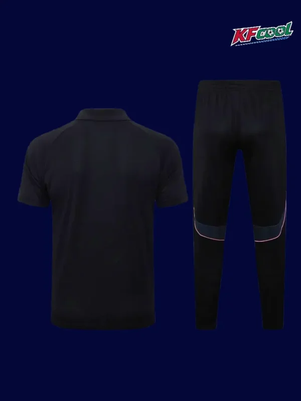 Juventus Black Polo Tracksuit 2526 Fans Version2 - kfcool.com Juventus black polo tracksuit 25/26 fans version back design