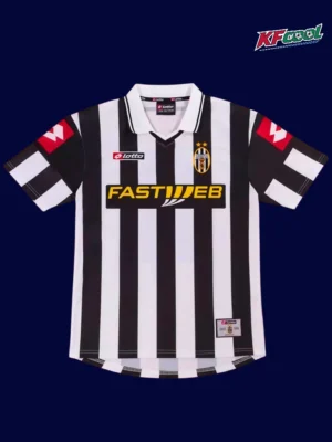 Juventus 2001 02 home classic retro jersey front with early 2000s styling