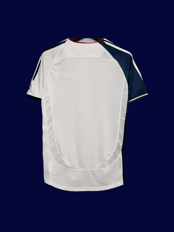 back view of Liverpool away white retro jersey (06/07) showing stitched back for numbers.