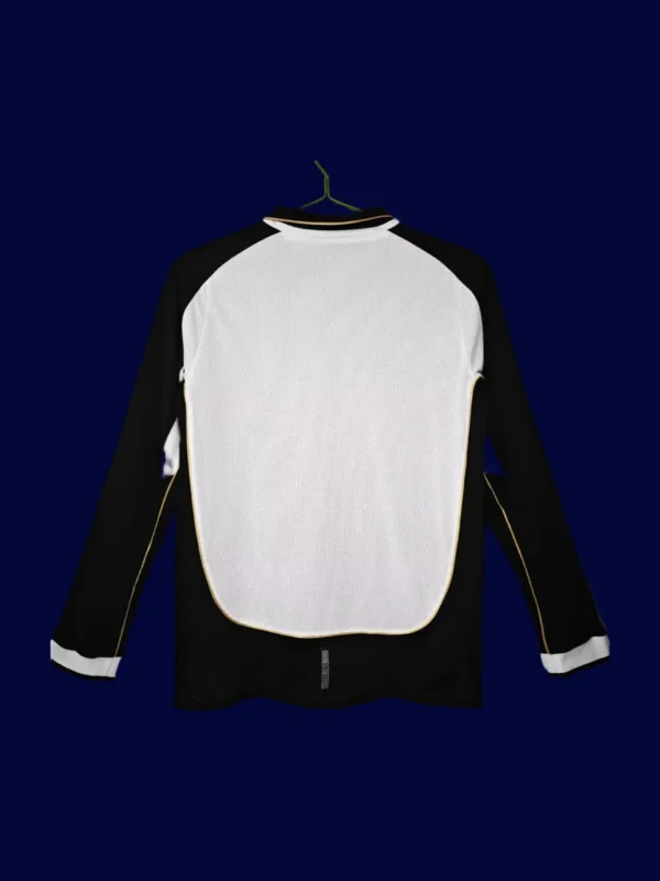 Manchester United 100th Centenary Long Sleeve Retro Jersey 0102B - KFCool – Football Jerseys & Soccer Kits Store back view of long sleeve 100th Centenary retro jersey (01/02) showing reinforced number panel.