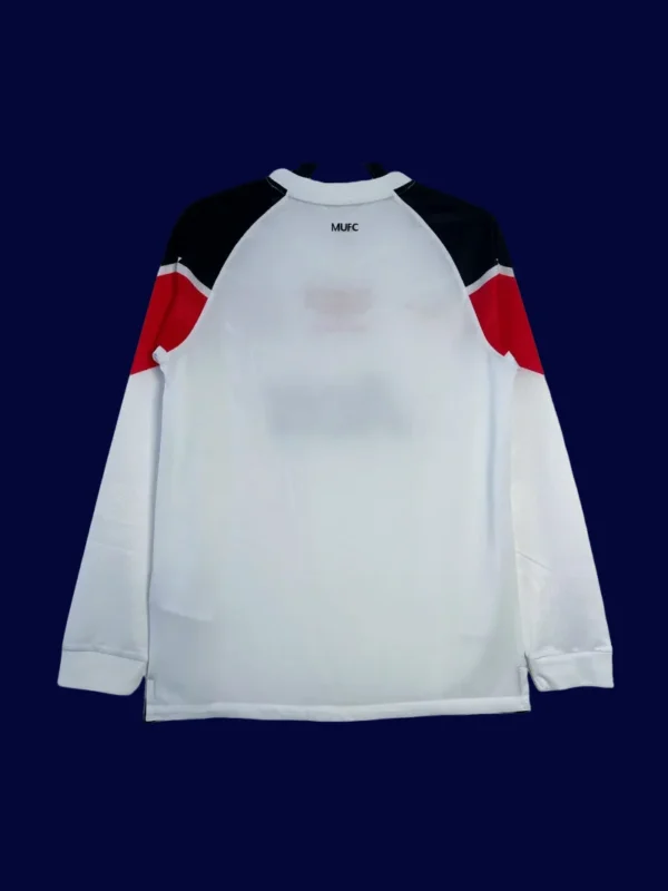 Manchester United Away Retro Long Sleeve Jersey 1011B - KFCool – Football Jerseys & Soccer Kits Store back view of away retro long sleeve jersey (10/11) showing clean back and number area.