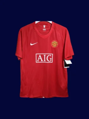 front view of Manchester United home red player-fit retro jersey (07/08) with slim silhouette.