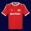 Manchester United Home Red Retro Jersey 9092A - kfcool.com front view of Manchester United home red retro jersey (90/92) with classic collar.