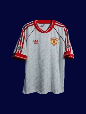 Manchester United Winners Cup Fianl Retro Jersey 1991A front view of Manchester United Winners Cup Final retro jersey (1991) in red.