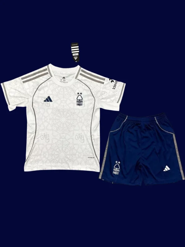 Nottingham Forest White Away Kids Kits 25/26 front with away white design and mini crest.