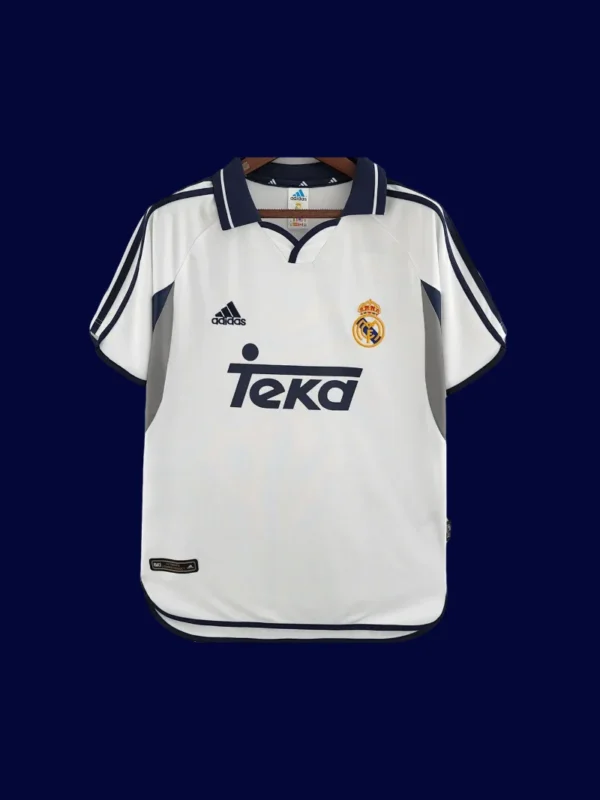 Real Madrid Home White Retro Jersey 0001A - kfcool.com front view of white retro football jersey (00/01) with classic collar and stitched crest area, lightweight fabric.