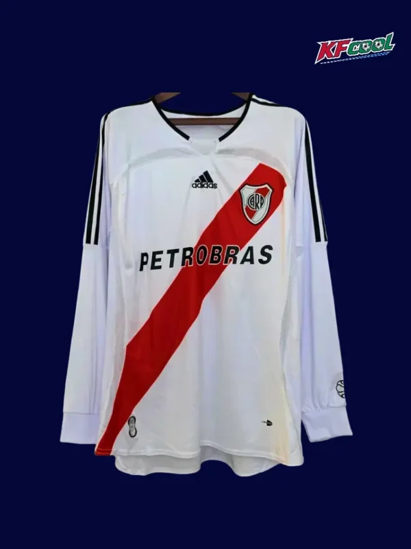 River Plate Home Classic LS Retro Jersey 200607A - KFCool – Football Jerseys & Soccer Kits Store River Plate home classic LS retro jersey 2006/07 front white red long sleeve
