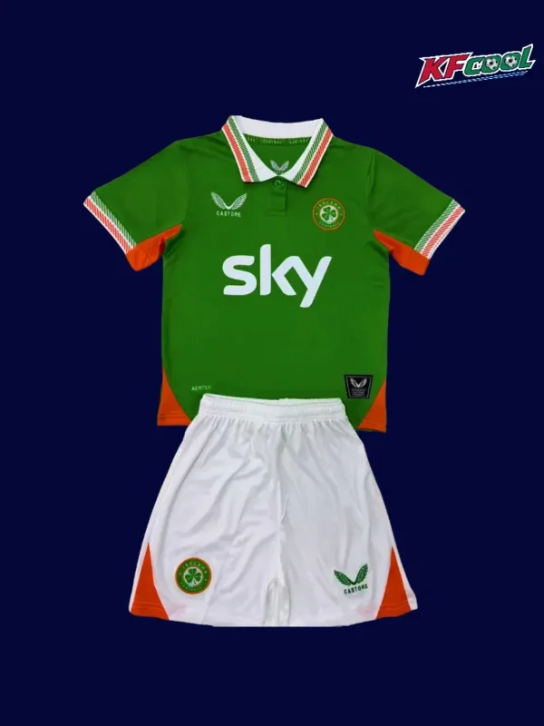 Ireland Home Green Kids Kits 2526 Fans Version1 - KFCool – Football Jerseys & Soccer Kits Store Ireland kids 25/26 home green football kit front
