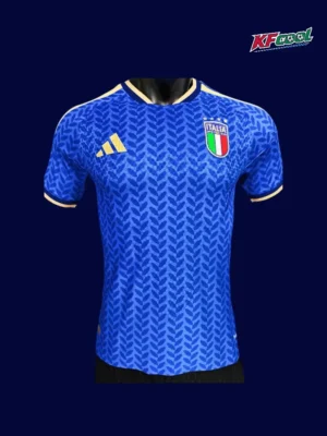 Italy Home Blue Jersey 2627 Player Version1 Italy home blue jersey 26/27 player version front, athletic fit.