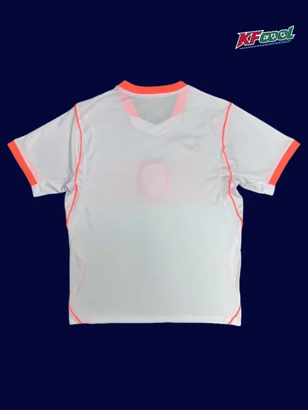 Netherlands away white jersey 26/27 fans version back with seam detail.