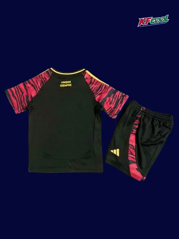 Back view of Peru kids 24/25 away black kit