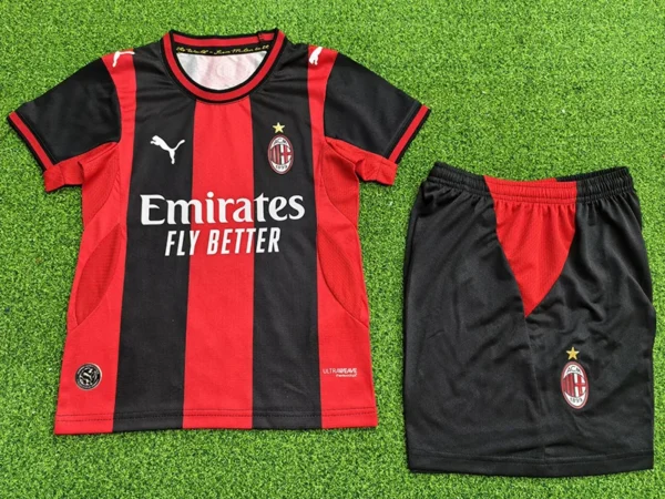 AC Milan 2026/27 Home Kids Kit Player Version - Back View - KFCool – Football Jerseys & Soccer Kits Store AC Milan 2026/27 Home Kids Kit Player Version - Back View | KFCOOL