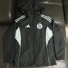 Algeria 2026/27 Black Windbreaker - Front View - KFCool – Football Jerseys & Soccer Kits Store Algeria 2026/27 Black Windbreaker - Front View | KFCOOL