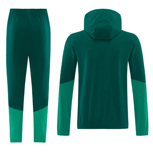 Algeria 2026/27 Windbreaker Suit - Back View - KFCool – Football Jerseys & Soccer Kits Store Algeria 2026/27 Windbreaker Suit - Back View | KFCOOL
