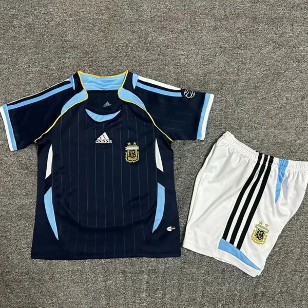 Argentina 2006/07 Retro Away Kids Kit Fan Version - Front View - KFCool – Football Jerseys & Soccer Kits Store Argentina 2006/07 Retro Away Kids Kit Fan Version - Front View | KFCOOL