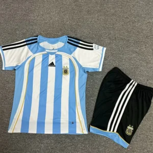 Argentina 2006/07 Retro Home Kids Kit Fan Version - Front View Argentina 2006/07 Retro Home Kids Kit Fan Version - Front View | KFCOOL