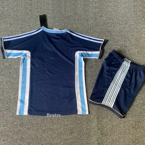 Argentina 1998/99 Retro Away Kids Kit Fan Version - Back View - KFCool – Football Jerseys & Soccer Kits Store Argentina 1998/99 Retro Away Kids Kit Fan Version - Back View | KFCOOL