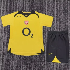 Arsenal 2005/06 Retro Away Kids Kit Fan Version - Front View Arsenal 2005/06 Retro Away Kids Kit Fan Version - Front View | KFCOOL