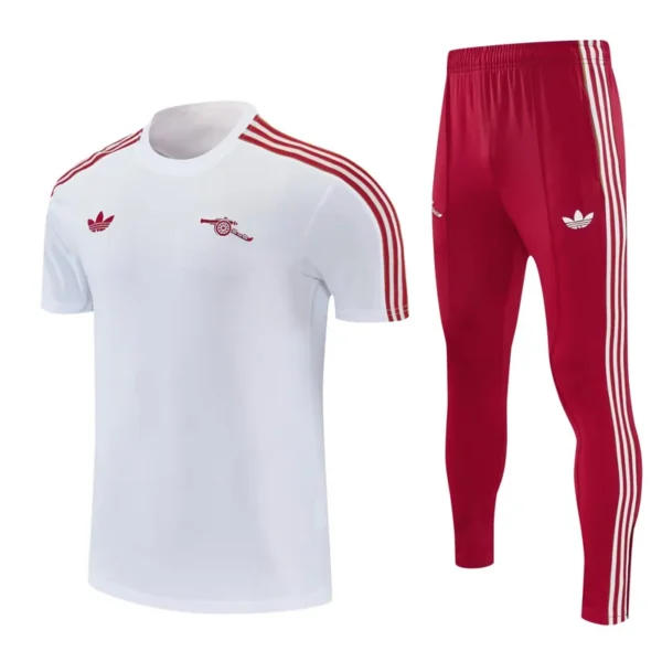 Arsenal 2026/27 White Short Sleeve Pants Suit - Front View - KFCool – Football Jerseys & Soccer Kits Store Arsenal 2026/27 White Short Sleeve Pants Suit - Front View | KFCOOL
