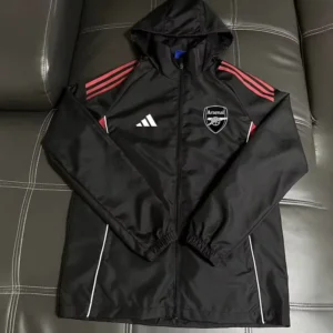 Arsenal 2026/27 Black Windbreaker - Front View Arsenal 2026/27 Black Windbreaker - Front View | KFCOOL