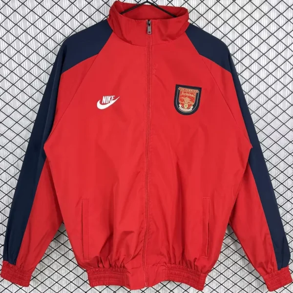 Arsenal 1996/97 Retro Red Windbreaker - Front View - KFCool – Football Jerseys & Soccer Kits Store Arsenal 1996/97 Retro Red Windbreaker - Front View | KFCOOL