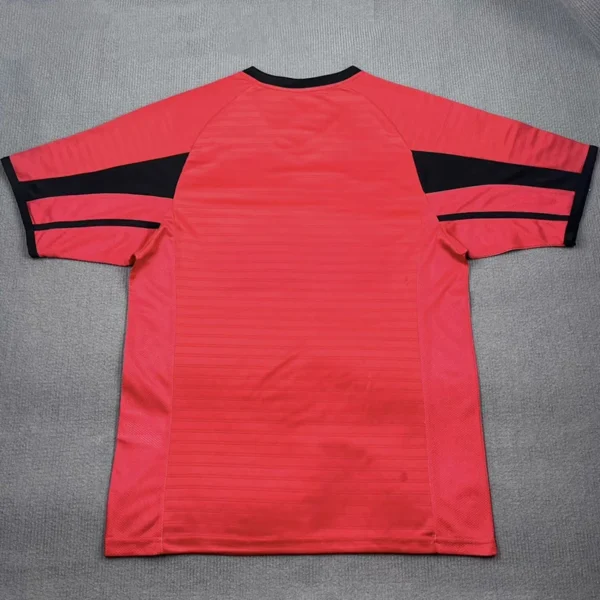 Atlético Madrid 2001/02 Retro Away Jersey Fan Version - Back View Atlético Madrid 2001/02 Retro Away Jersey Fan Version - Back View | KFCOOL