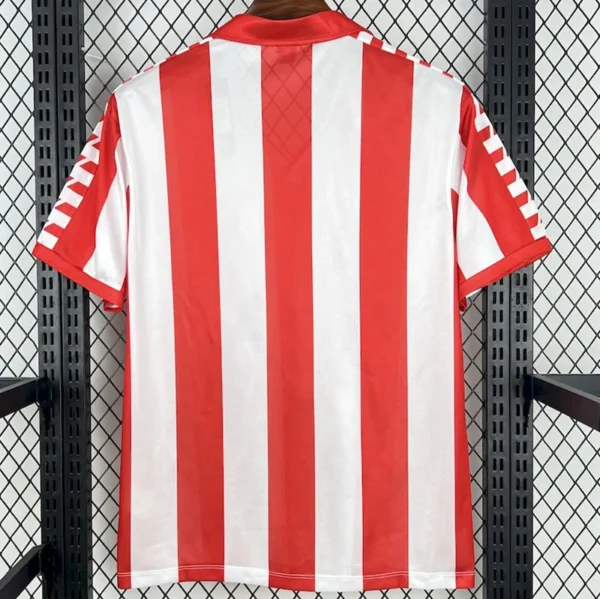 Atlético Madrid 1982/83 Retro Home Jersey Fan Version - Back View Atlético Madrid 1982/83 Retro Home Jersey Fan Version - Back View | KFCOOL