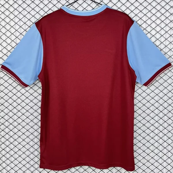 Aston Villa 2009/10 Retro Home Jersey Fan Version - Back View Aston Villa 2009/10 Retro Home Jersey Fan Version - Back View | KFCOOL