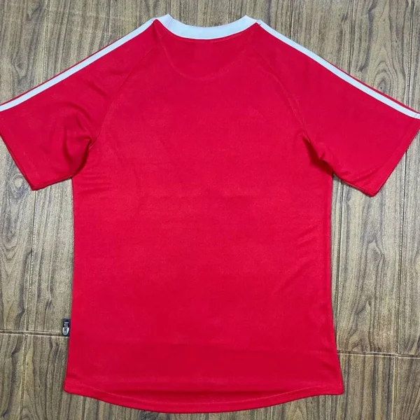Bayern Munich 2000/01 Retro Home Red Jersey Fan Version - Back View Bayern Munich 2000/01 Retro Home Red Jersey Fan Version - Back View | KFCOOL
