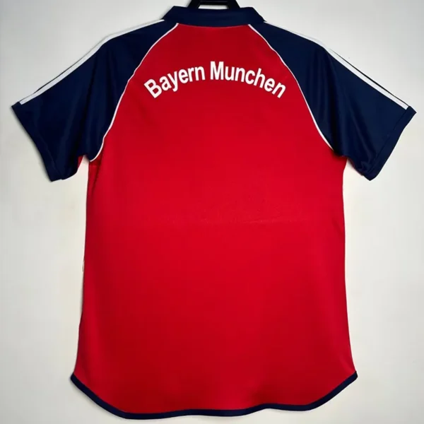 Bayern Munich 2000/01 Retro Home Jersey Fan Version - Back View Bayern Munich 2000/01 Retro Home Jersey Fan Version - Back View | KFCOOL