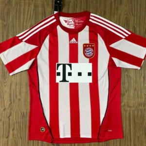 Bayern Munich 2010/11 Retro Home Jersey Fan Version - Front View Bayern Munich 2010/11 Retro Home Jersey Fan Version - Front View | KFCOOL
