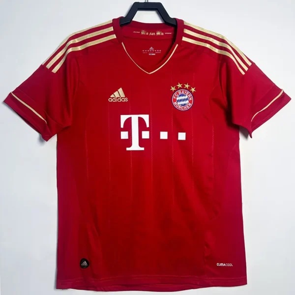 Bayern Munich 2012/13 Retro Home Jersey Fan Version - Detail View 3 | KFCOOL