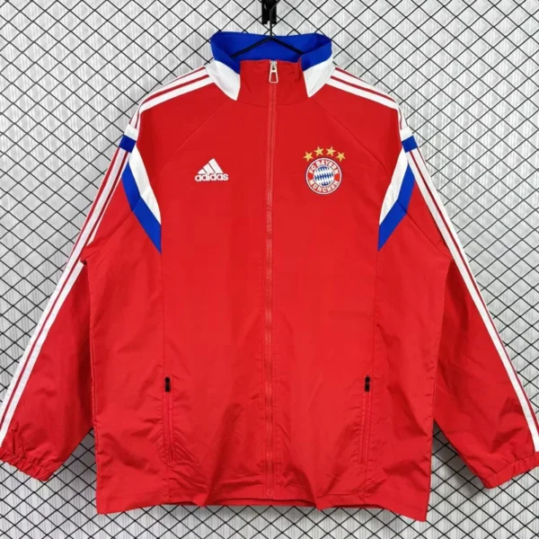 Bayern Munich 2014/15 Retro Red Windbreaker - Front View Bayern Munich 2014/15 Retro Red Windbreaker - Front View | KFCOOL