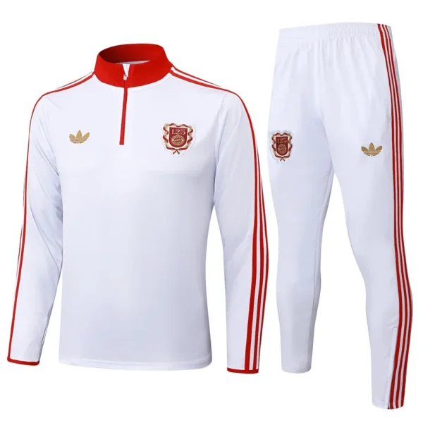 Bayern Munich 2025/26 White Red Half Pull Tracksuit - Front View | KFCOOL