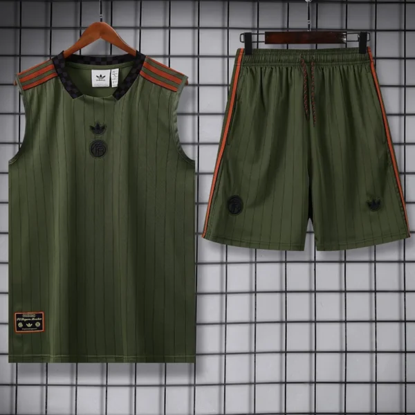 Bayern Munich 2025/26 Dark Green Sleeveless Shorts - Front View Bayern Munich 2025/26 Dark Green Sleeveless Shorts - Front View | KFCOOL