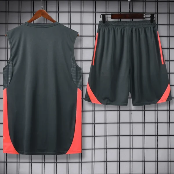 Bayern Munich 2025/26 Grey Sleeveless Shorts - Back View Bayern Munich 2025/26 Grey Sleeveless Shorts - Back View | KFCOOL