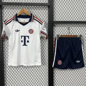 Bayern Munich 2026/27 Away Kids Kit Fan Version - Front View Bayern Munich 2026/27 Away Kids Kit Fan Version - Front View | KFCOOL