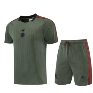 Bayern Munich 2026/27 Dark Green Training Short Suit - Front View Bayern Munich 2026/27 Dark Green Training Short Suit - Front View | KFCOOL