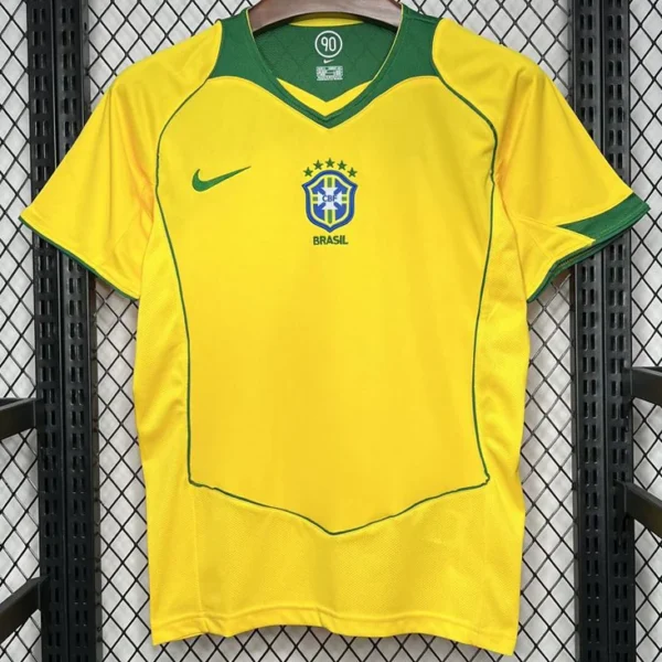 Brazil 2004/05 Retro Home Jersey Fan Version - Front View Brazil 2004/05 Retro Home Jersey Fan Version - Front View | KFCOOL