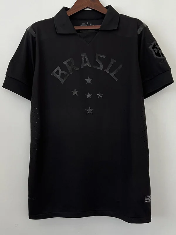 Brazil 2013/14 Retro Black Training Shirt - Front View | KFCOOL