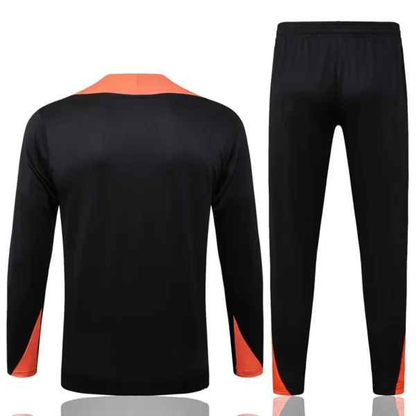 Brazil 2025/26 Black Half Pull Tracksuit - Back View - KFCool – Football Jerseys & Soccer Kits Store Brazil 2025/26 Black Half Pull Tracksuit - Back View | KFCOOL
